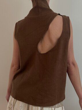 Avant Guarde High Collar Open Back Sleeveless Tank Top Turtle Kneck Shirt Tan